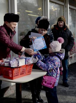 Золотая Середина экспериментирует с клиентами новосибирской “Парфюмики”